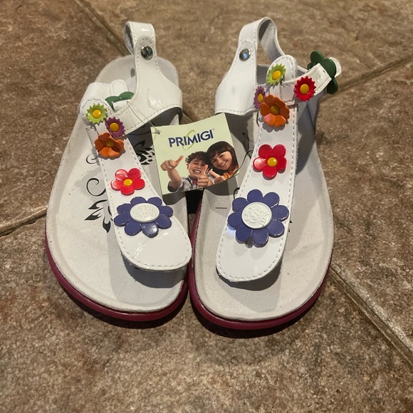 NWT Primigi Girls Floral Sandals - Picture 2 of 3